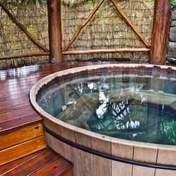 Mamalahoa Hot Tubs & Massage