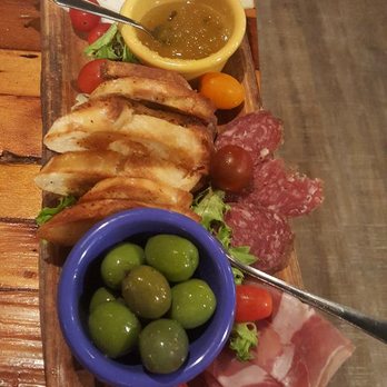 Ché - appetizer - Argentine Near Me - Cincinnati, Ohio