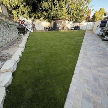 Palm Construction - Backyard- turf and pavers - Decks & Railing Near Me - La Mesa, California Palm Construction - Backyard- turf and pavers - Decks & Railing Near Me - La Mesa, California
