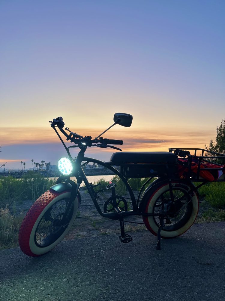 Tripper Electric Bikes Logo