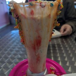 The Milkshakery - Orange frosting