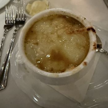 Rib Room - French Onion Soup - New American Near Me - New Orleans, Louisiana Rib Room - French Onion Soup - New American Near Me - New Orleans, Louisiana