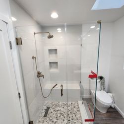 Viking Glass Company - Custom shower enclosure