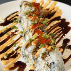Sake2me Sushi & Seafood Grille - Captain Crunch Roll