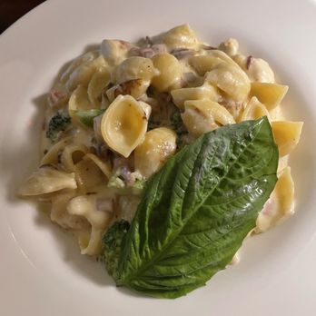 Pasta Lovers Trattoria - Shells Pasta Lovers (Full) - Italian Near Me - New York, New York