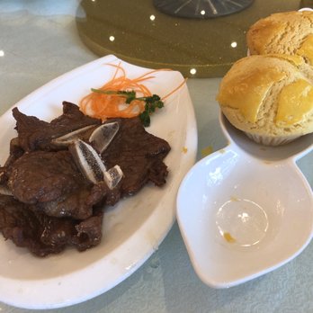 Grandeur Palace - Pineapple bbq pork buns, beef ribs - Seafood Near Me - Toronto, Ontario