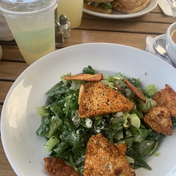 Olive & Thyme - Fatoosh salad - Sandwiches Near Me - Toluca Lake, California Olive & Thyme - Fatoosh salad - Sandwiches Near Me - Toluca Lake, California