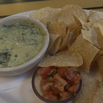 Bahama Breeze - Creamy Spinach and Artichoke Dip - Bars Near Me - Gainesville, Florida Bahama Breeze - Creamy Spinach and Artichoke Dip - Bars Near Me - Gainesville, Florida