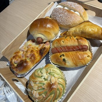 Bakery 1908 - The pastries we tried - Bakeries Near Me - Orlando, Florida