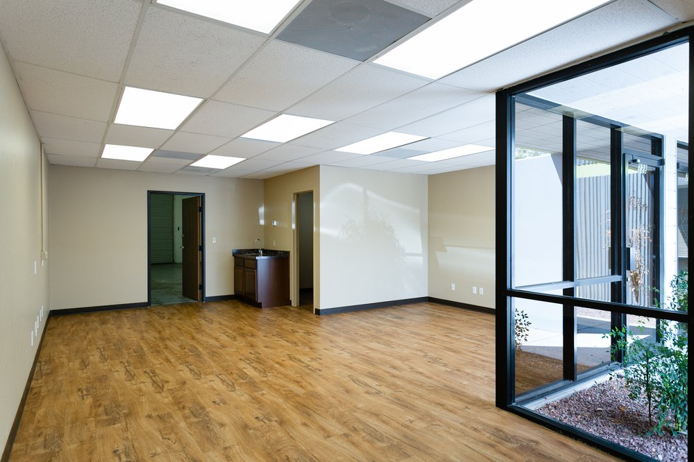 MAX FISHER CUSHMAN & WAKEFIELD PICOR 15 Photos 5151 E Broadway