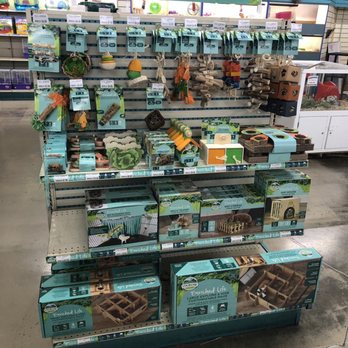 Whitie's Pets - Local Fish Stores Near Me - Fresno, California