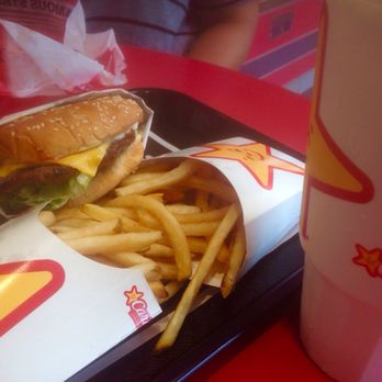 Carl's Jr - Fast Food Near Me - Wailuku, Hawaii
