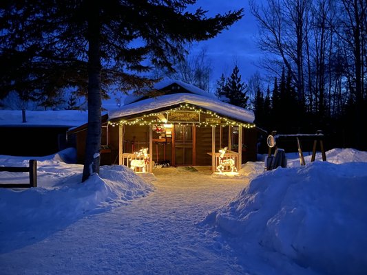 Golden Eagle Lodge by null