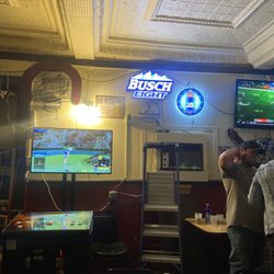 Dutch Mill Cafe - Just your fun neighborhood dive bar