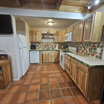 Rancho Sonoita Vacation Rental - Casita gallery kitchen - Vacation Rentals Near Me - Elgin, Arizona