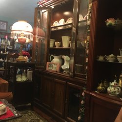 The Porcelain Rose Gift Shoppe & Rawnsley's Tea Parlour