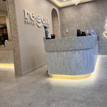 Regen Smile Studio - Cosmetic Dentists Near Me - Chicago, Illinois Regen Smile Studio - Cosmetic Dentists Near Me - Chicago, Illinois