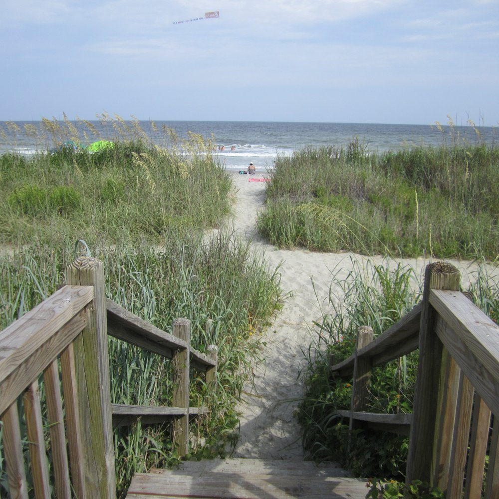 Gazebo Inn - The ocean off of the Gazebo's pool! The ocean is RIGHT there. - Hotels Near Me - Myrtle Beach, South Carolina Gazebo Inn - The ocean off of the Gazebo's pool! The ocean is RIGHT there. - Hotels Near Me - Myrtle Beach, South Carolina