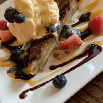 The Union Kitchen - Bread pudding - New American Near Me - Cypress, Texas The Union Kitchen - Bread pudding - New American Near Me - Cypress, Texas