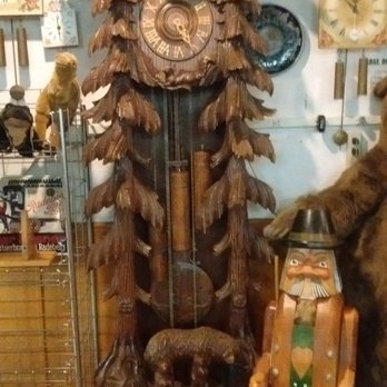 Schnitzel Platz - Decor - German Near Me - Glendale Heights, Illinois