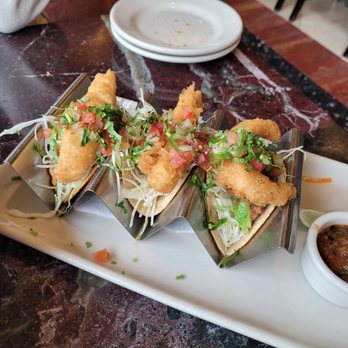 Grand Lux Cafe - Crispy Fish Tacos - American Near Me - Paramus, New Jersey