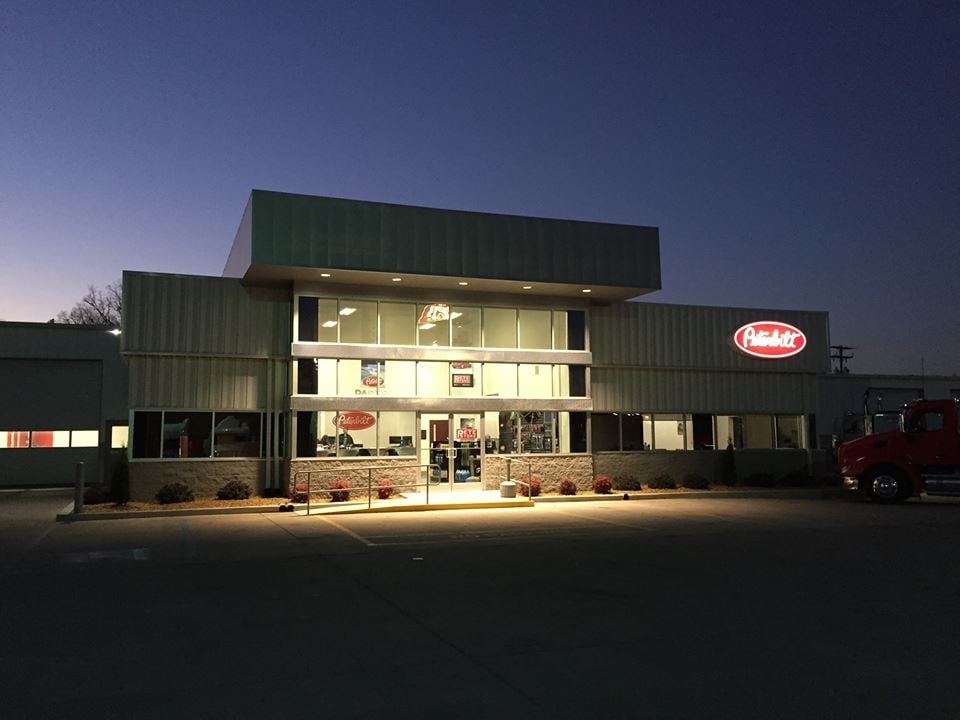 THE PETERBILT STORE SAVANNAH Updated September 2024 101 Barrow Dr