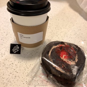 9 Rabbits Bakery - Chamomile hot tea with chocolate roll cake - Bakeries Near Me - Dallas, Texas 9 Rabbits Bakery - Chamomile hot tea with chocolate roll cake - Bakeries Near Me - Dallas, Texas