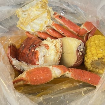 Blue Crab Juicy Seafood - Seafood restaurant in Dayton, OH