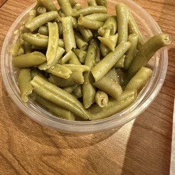 The Beach Bully - Green beans - Barbeque Near Me - Virginia Beach, Virginia