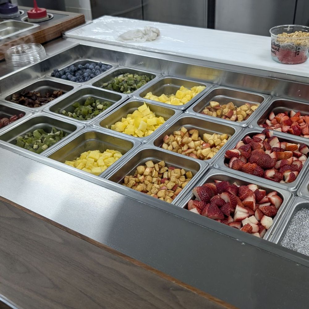 Everbowl - Lots of colorful fruits to choose from - Acai Bowls Near Me - Corona, California Everbowl - Lots of colorful fruits to choose from - Acai Bowls Near Me - Corona, California