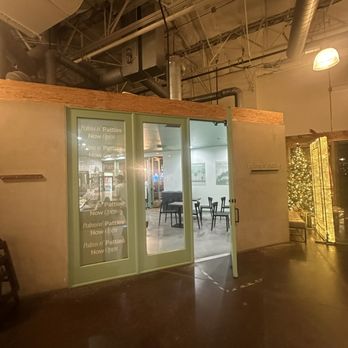 Palms n' Patties - Inside Area - Burgers Near Me - Costa Mesa, California
