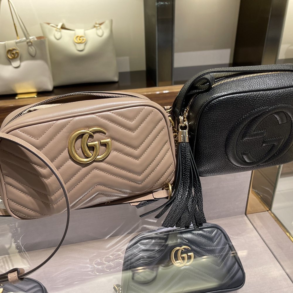 Gucci - Gucc Handbags - Leather Goods Near Me - Honolulu, Hawaii Gucci - Gucc Handbags - Leather Goods Near Me - Honolulu, Hawaii