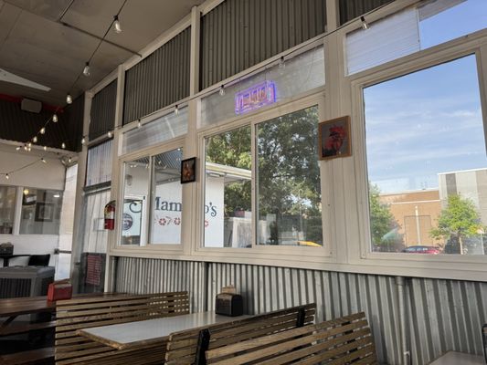 Mama Jo's Chicken, Biscuits, BBQ by null