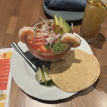 Mariscos San Pedro - Coctel ceviche - Mexican Near Me - Chicago, Illinois