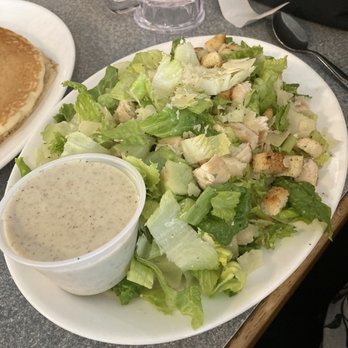 Casey's Restaurant - Caesar Salad - Coffee & Tea Near Me - Roseburg, Oregon