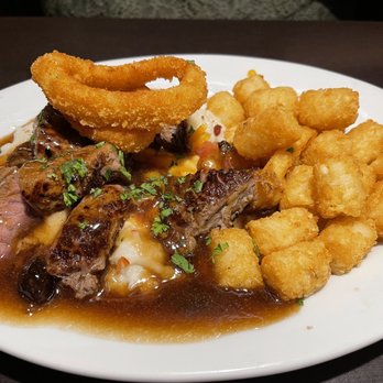 Ruby Tuesday Hawaii - Windward Mall - Steak stacker w/mashed potatoes and tater tots - Bars Near Me - Kaneohe, Hawaii Ruby Tuesday Hawaii - Windward Mall - Steak stacker w/mashed potatoes and tater tots - Bars Near Me - Kaneohe, Hawaii