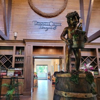 Tunnel Creek Vineyards - Venues & Event Spaces Near Me - Roxboro, North Carolina Tunnel Creek Vineyards - Venues & Event Spaces Near Me - Roxboro, North Carolina