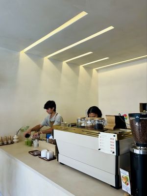 Malou Coffee by null