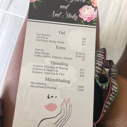 Exclusive Nails