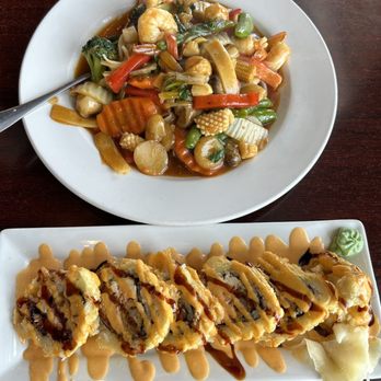 Roku Sushi & Pho - Vietnamese Near Me - Bargersville, Indiana Roku Sushi & Pho - Vietnamese Near Me - Bargersville, Indiana