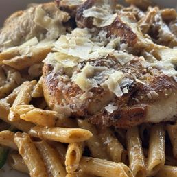 Lemon Garlic Chicken Pasta
