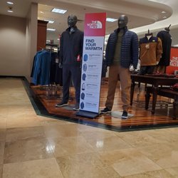 Dillard's