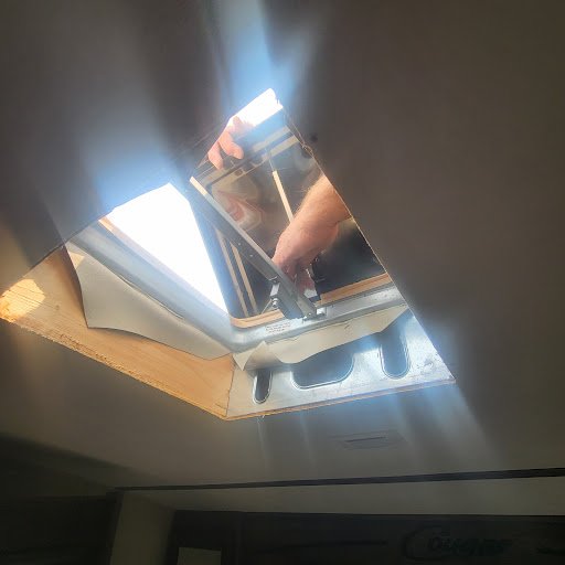 Slide of Sundog Mobile RV Inspection, Maintenance and Repair