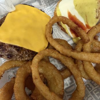 Fuddruckers - Burgers Near Me - Miami, Florida Fuddruckers - Burgers Near Me - Miami, Florida