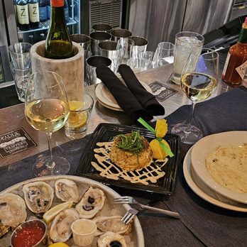 Pearls Oyster Bar - Bars Near Me - Oklahoma City, Oklahoma