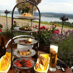 Belle5 - Tapas tower and beverage - it doesnt get any better!