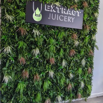 Extract Juicery - Place to take your juicy selfies - Juice Bars & Smoothies Near Me - Wheaton, Illinois