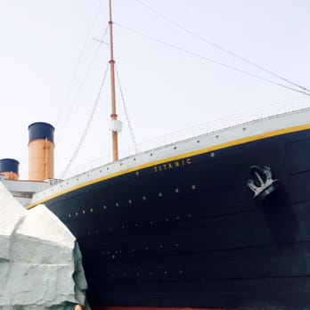 Titanic Museum Attraction - Outside of building - Museums Near Me - Pigeon Forge, Tennessee