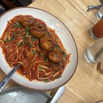 Mozwell Claremont - Diablo shrimp pasta - Cocktail Bars Near Me - Claremont, California Mozwell Claremont - Diablo shrimp pasta - Cocktail Bars Near Me - Claremont, California
