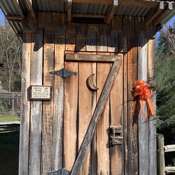 Foxfire Mountain Adventure Park - Hiking Near Me - Sevierville, Tennessee Foxfire Mountain Adventure Park - Hiking Near Me - Sevierville, Tennessee